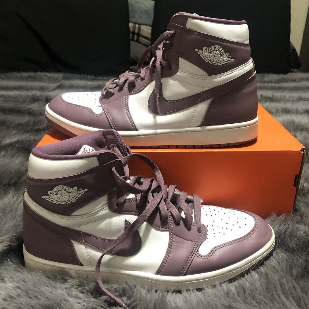 Nike Air Jordan 1 Men's Retro High OG White/Mauve Size 12, DZ5485-105, Purple - Picture 4 of 7